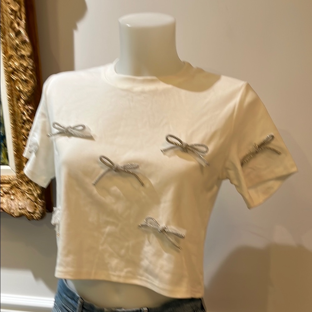LC Lizette collection Women's Short Sleeve Tee with Bow Accents - White